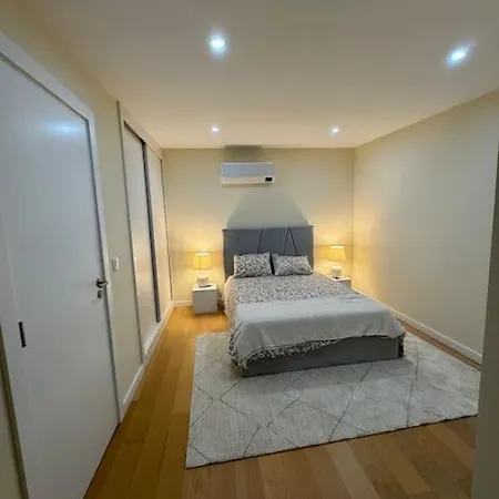 Penthouse Com Jacuzzi * Coimbra