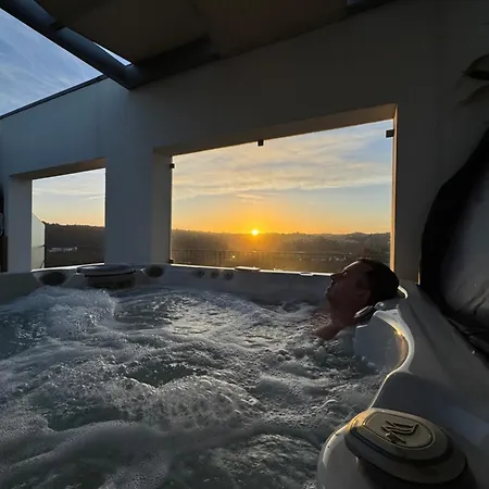 Appartement Penthouse Com Jacuzzi *