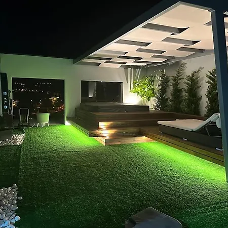 Apartment Penthouse Com Jacuzzi